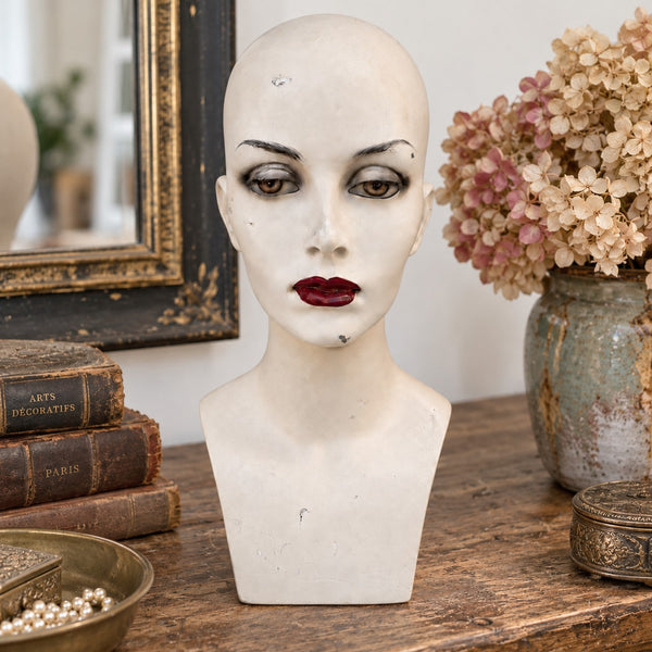 Tête de présentoir marotte féminin vintage en résine – buste de magasin