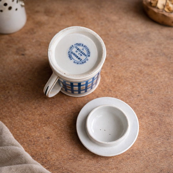 Tasse ancienne couverte – D. Johnston – J. Vieillard & Cie Bordeaux – décor bleu