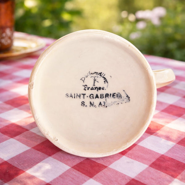 Grosse tasse ancienne Badonviller modèle Saint-Gabriel – décor géométrique bleu et orange