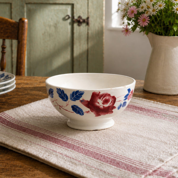 Bol ancien en faïence K&G Lunéville décor floral rose et bleu
