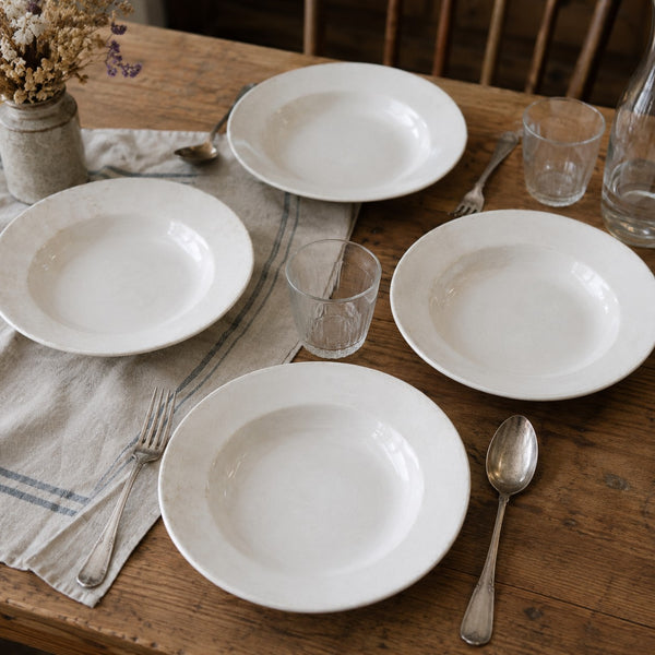 Lot de 4 assiettes creuses anciennes Sarreguemines en faïence blanche