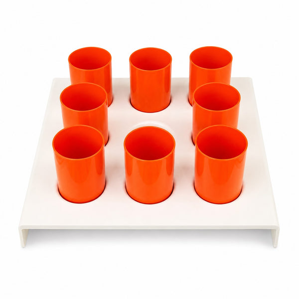 Plateau porte-gobelets vintage Jean-Pierre Vitrac en plastique crème avec 8 gobelets orange
