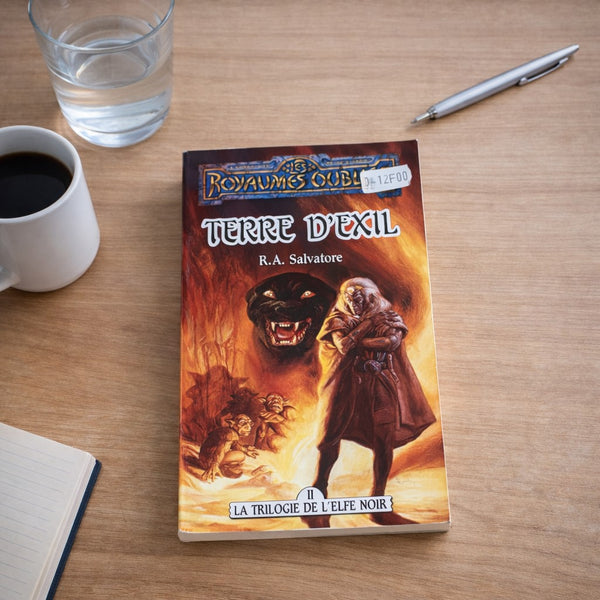 Les Royaumes Oubliés – Tome 5 – La Trilogie de l’Elfe Noir – Tome 2 – Terre d’Exil