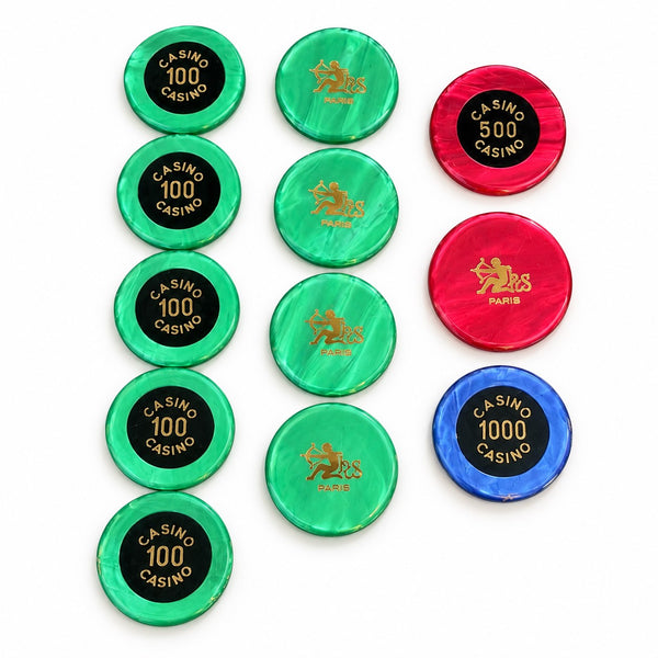 Lot de 12 jetons de casino et poker vintage Hector Saxe Paris – valeurs 100, 500 et 1000
