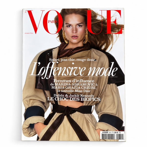 Magazine / Revue Vogue Paris n° 974 – Février 2017 – Anna Ewers