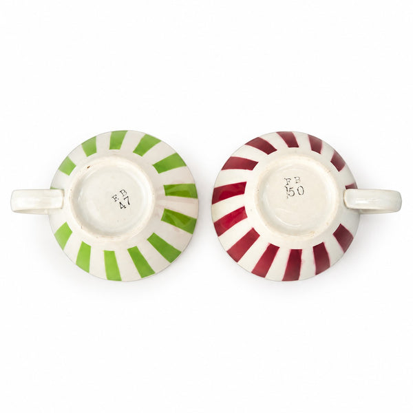 Paire de tasses à café anciennes Fénal Badonviller en faïence blanche à rayures vertes et bordeaux