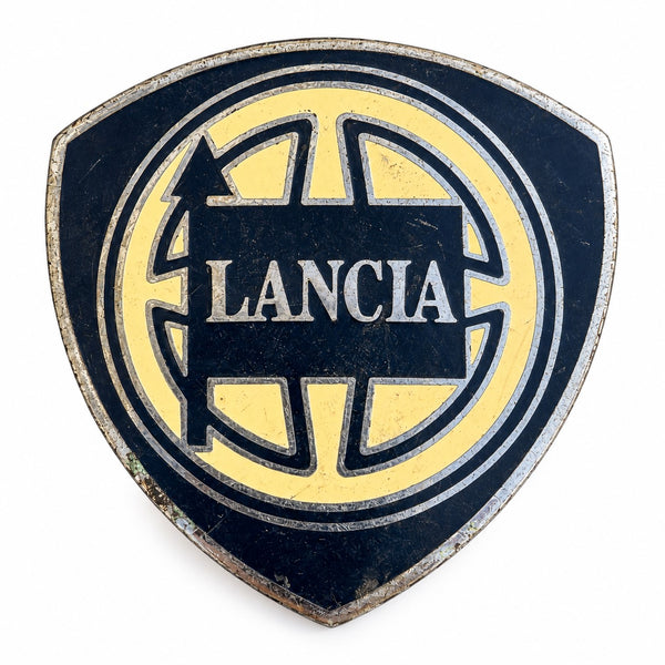 Emblème Lancia Delta vintage en métal – Badge automobile de collection