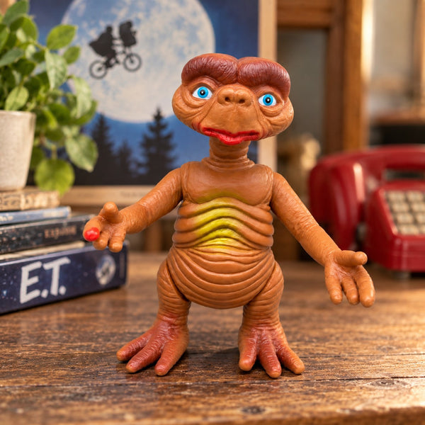 Figurine articulée vintage E.T. l’extraterrestre en vinyle à yeux bleus – Années 1980 – H. 19 cm