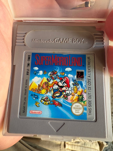 Jeu Game Boy Nintendo Super Mario Land avec boîtier de protection