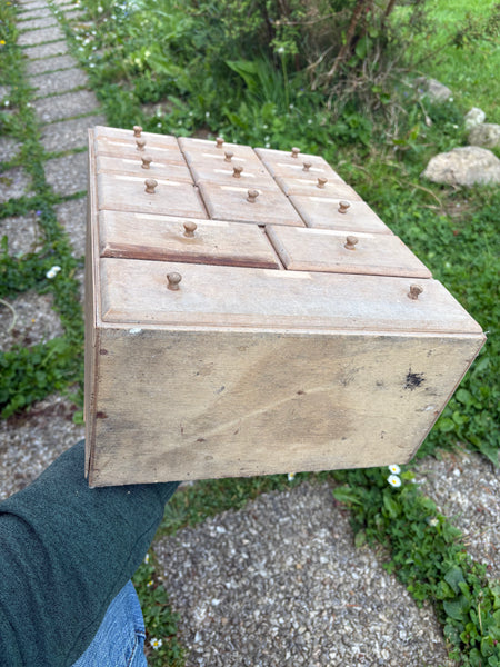 Layette d’horloger / mercerie vintage en bois et contreplaqué – meuble de métier à tiroirs