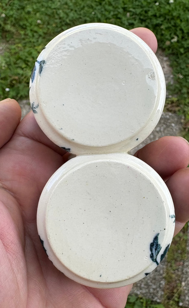 Ancien saleron en faïence de Badonviller modèle Jasmin de Virginie