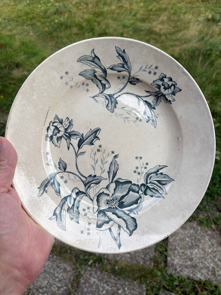 Ancien plat rond 28.3 cm en faïence de Lyon FL modèle Rose de Noël