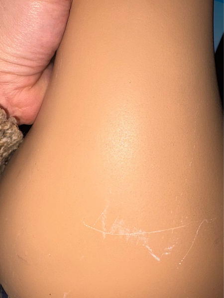 Marotte / présentoir / tête à chapeau vintage 43 cm en résine