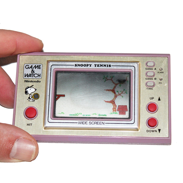 Jeu électronique vintage Game and Watch Nintendo Snoopy Tennis (1983) sans le cache piles