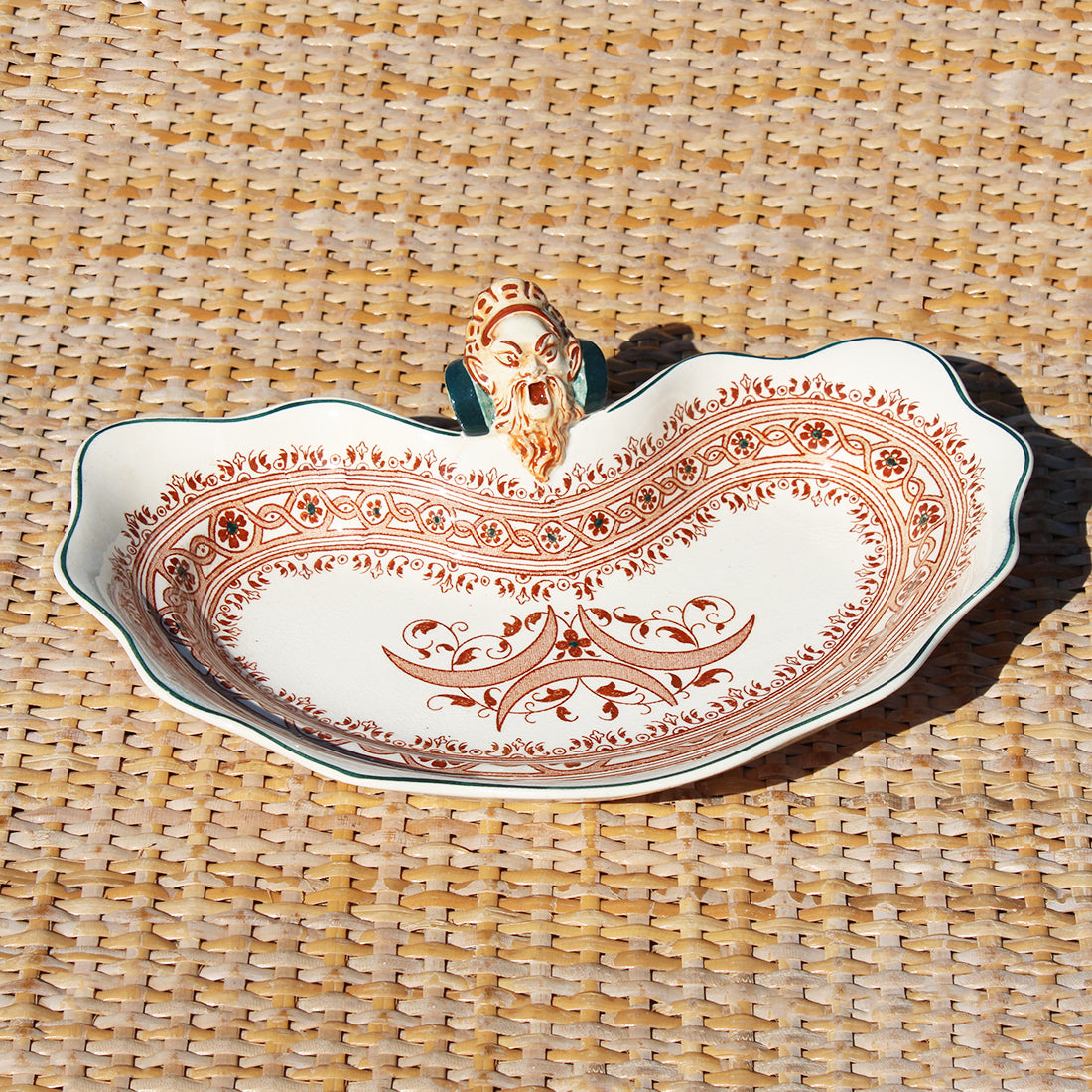 Ancien grand ravier en faïence Terre de Fer de Longwy modèle Henri II ...