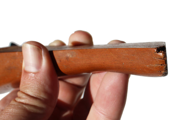 Grand casse-noix vintage d'art populaire en bois modèle femme nue