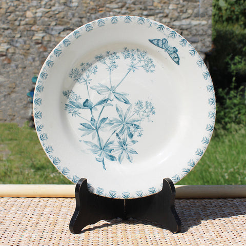 Ancienne assiette semi creuse 23.4 cm en faïence Terre de Fer / Service Valius / papillon