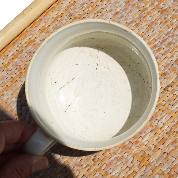 Grande tasse à chocolat ancienne en faïence de Creil et Montereau LM & Cie / décor rayé