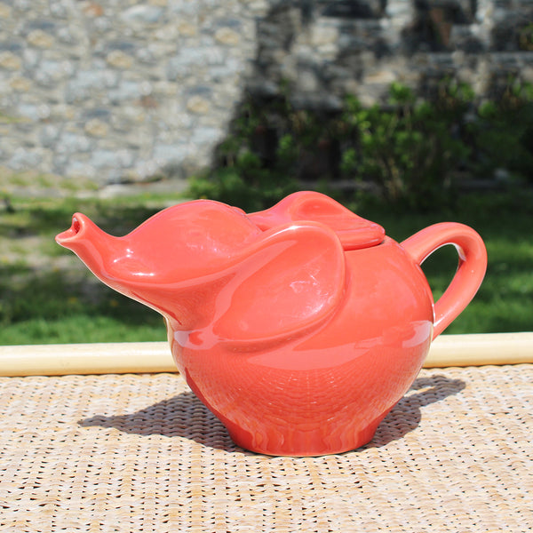 Théière publicitaire thé Éléphant en faïence coloris fraise