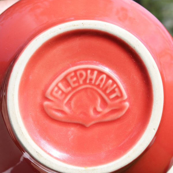 Théière publicitaire thé Éléphant en faïence coloris fraise