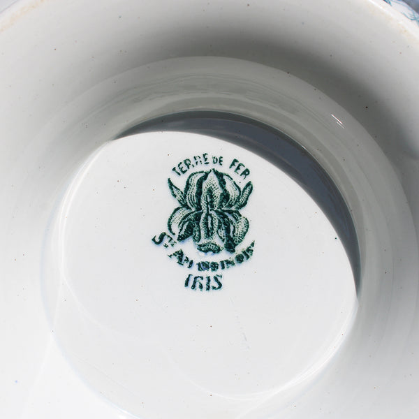 Ancien soupière en faïence de Ste Amandinoise modèle Iris / St Amand