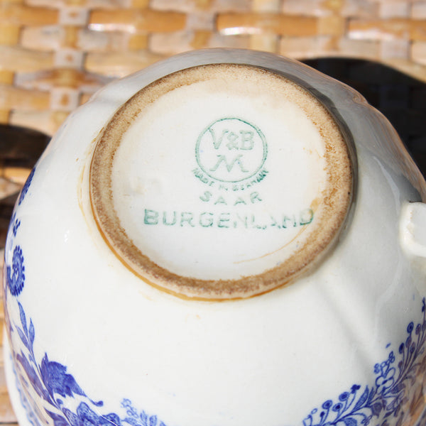 Paire de tasses à café anciennes en faïence de Villeroy & Boch modèle Burgenland