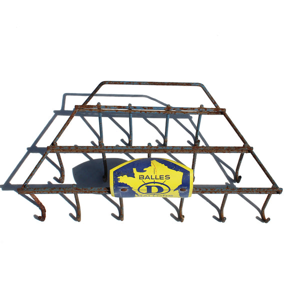 Ancien petit présentoir publicitaire Delacoste 30 cm / pour balles et / ou ballons