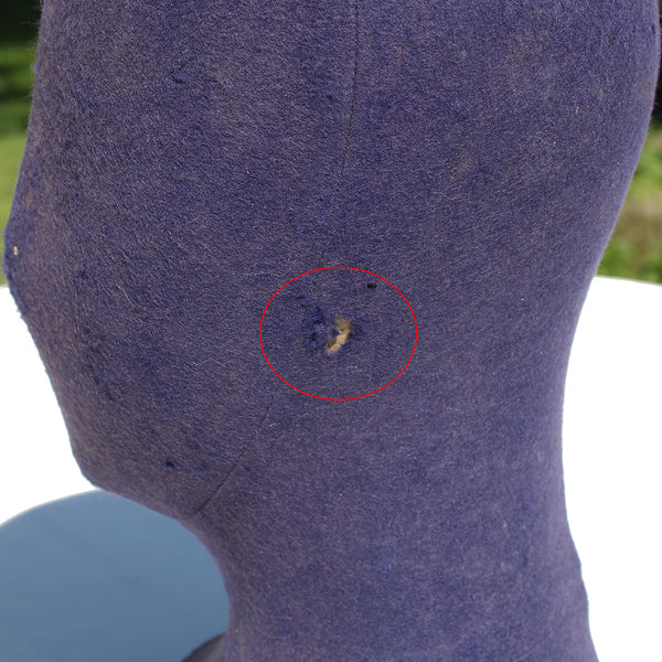 Ancienne marotte / présentoir / forme à chapeau / tête de modiste / feutrine coloris violet