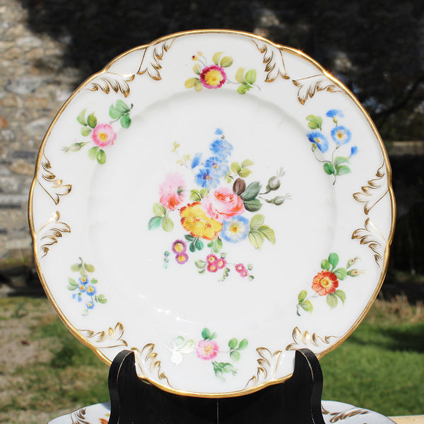 Ensemble de 6 assiettes anciennes en porcelaine Vieux Paris  / Louis André & Cie