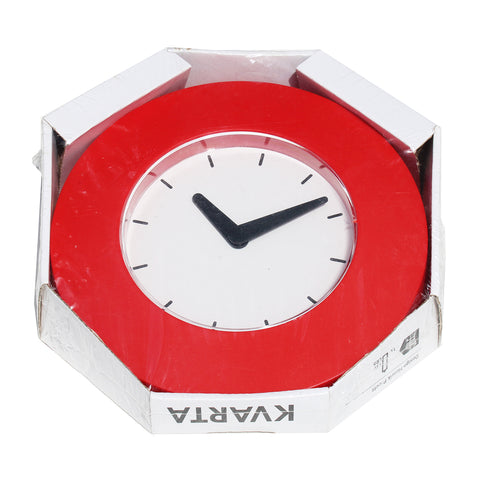 Pendule vintage Ikea par Henrik Preutz modèle Kvarta rouge sous blister ( 1999 )