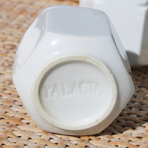 Ensemble de 3 anciens pots à yaourt Yalacta en porcelaine / pour yaourtière