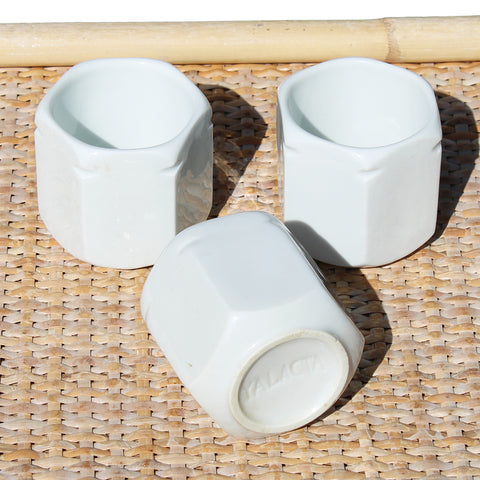 Ensemble de 3 anciens pots à yaourt Yalacta en porcelaine / pour yaourtière