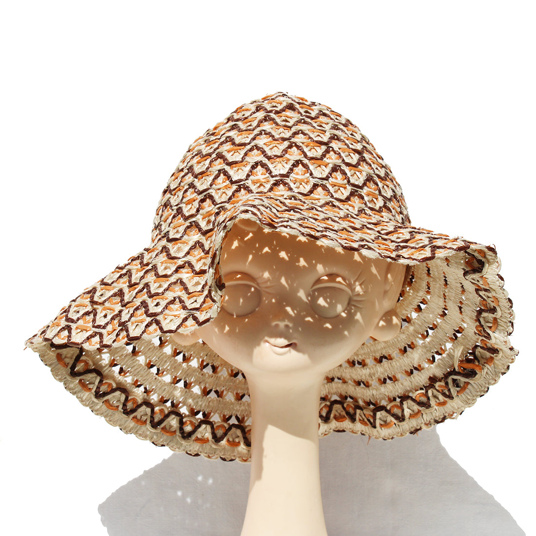 Authentique chapeau cloche vintage/ matière style raphia / Bardot