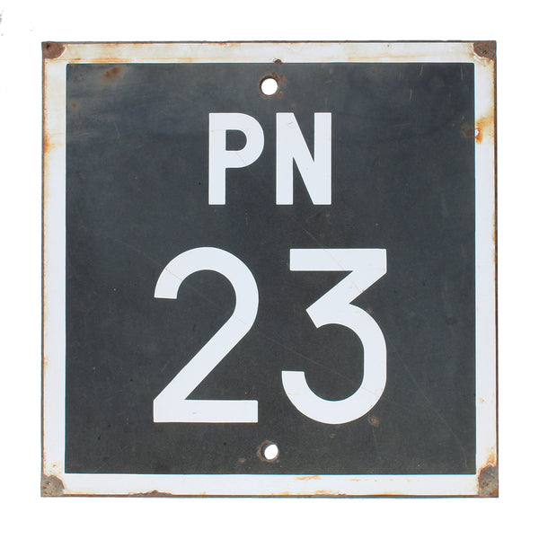 Ancienne plaque émaillée / Panneau de signalisation de passage à niveau SNCF / PN 23