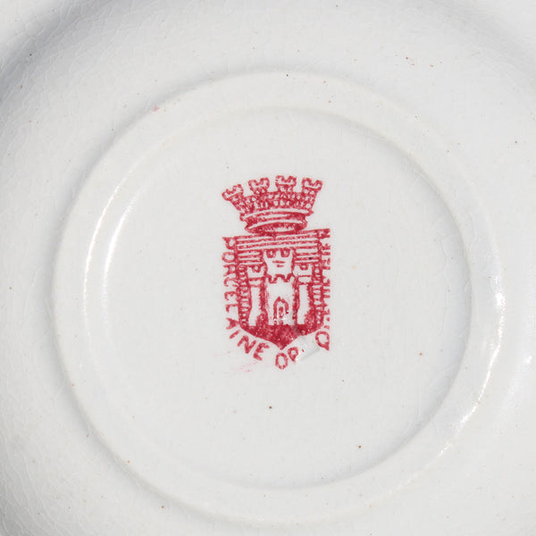 Ancienne assiette creuse de dinette en porcelaine opaque de Gien modèle La Gourmandise