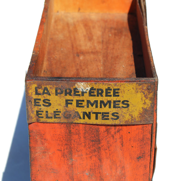Ancien petit meuble d'atelier en bois / de métier à poser / de tri / à casiers