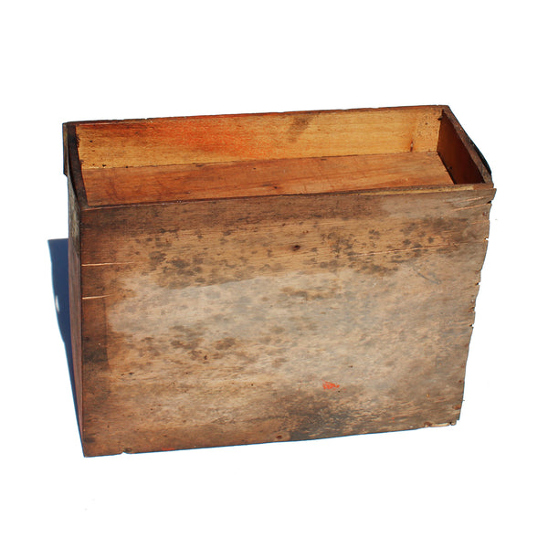 Ancien petit meuble d'atelier en bois / de métier à poser / de tri / à casiers