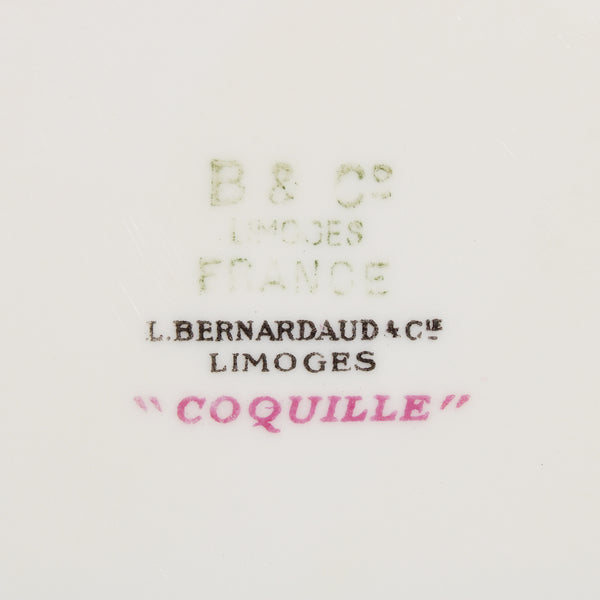 Ensemble de 4 assiettes en porcelaine de Limoges – Modèle Coquille – L. Bernardaud & Cie – Ø 21,8 cm