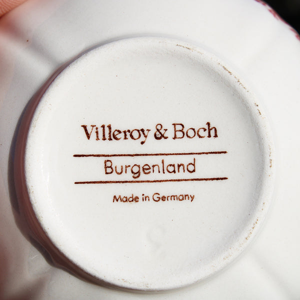 Paire de tasses à thé / café + soucoupes en faïence de Villeroy & Boch modèle Burgenland rouge