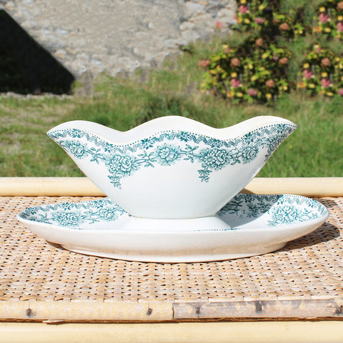 Ancienne saucière en faïence de St Amand les Eaux modèle Argenton