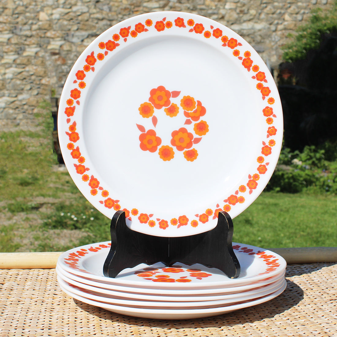 Ensemble de 6 assiettes plates 24 cm en Arcopal vintage modèle Lotus