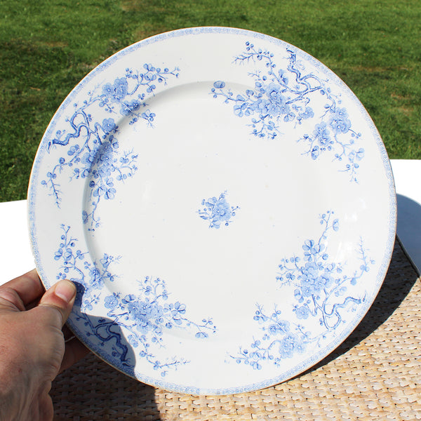 Ancien plat rond 31.5 cm en faïence de Gien modèle Fleurette