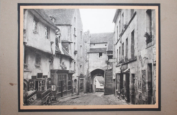 Ancienne photo 23.2 x 16.8 / Falaise - rue des Cordeliers / support carton