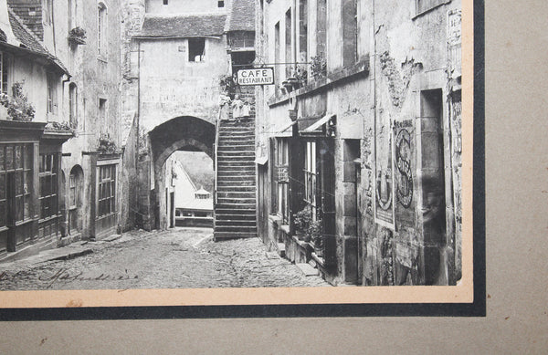 Ancienne photo 23.2 x 16.8 / Falaise - rue des Cordeliers / support carton