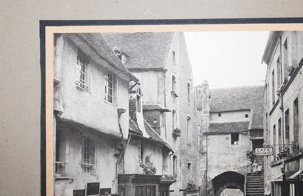 Ancienne photo 23.2 x 16.8 / Falaise - rue des Cordeliers / support carton