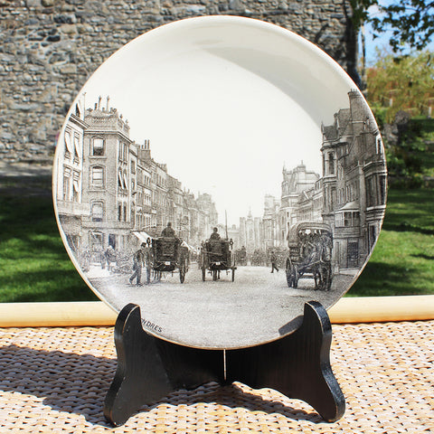 Ancienne assiette à dessert en faïence HBC Choisy le Roi modèle villes / Londres