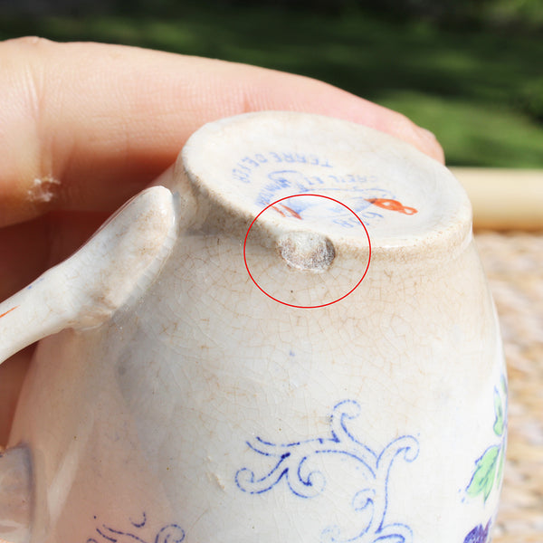 Ancienne tasse à café en faïence de Creil et Montereau 688