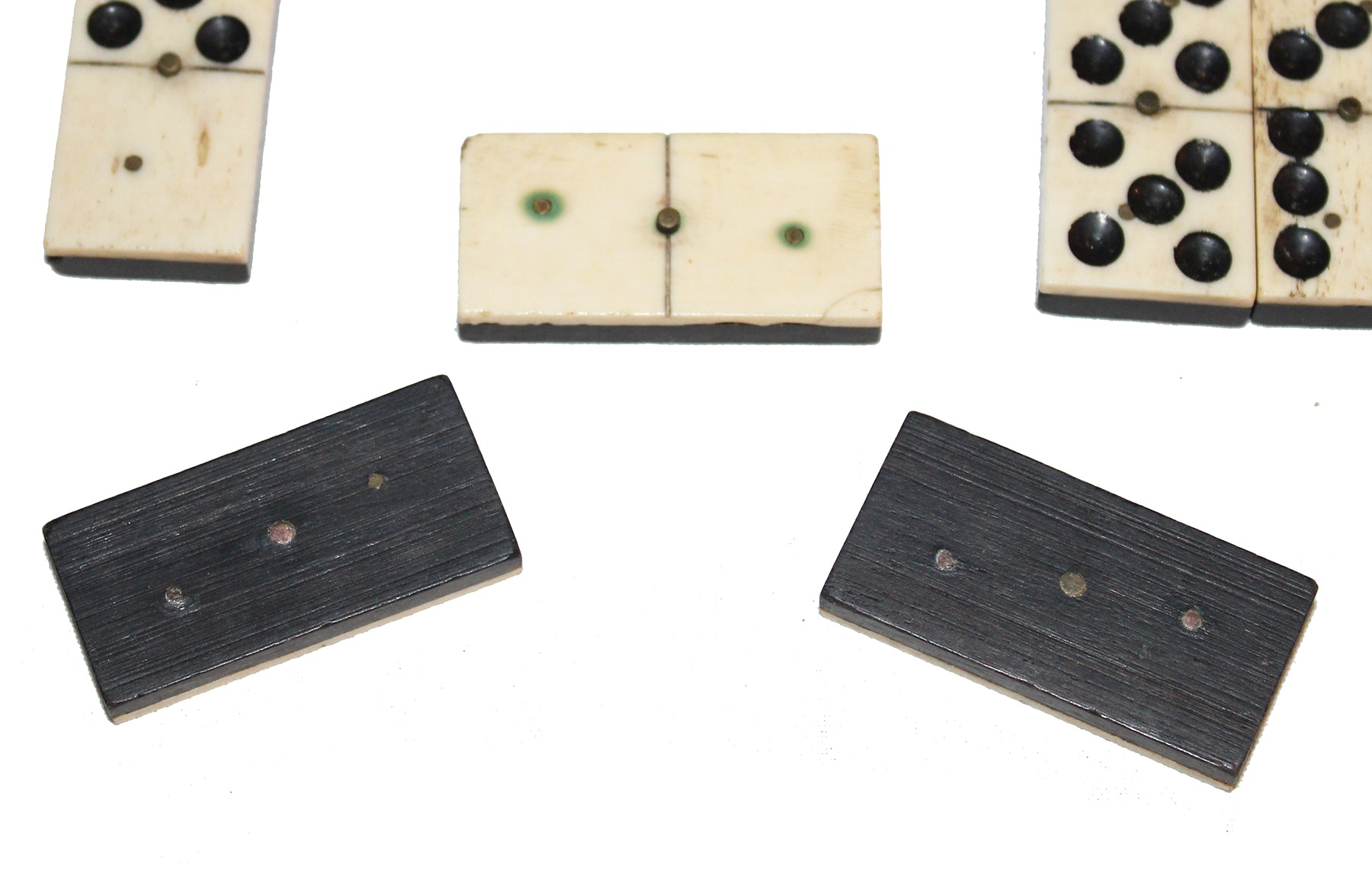 Jeu De Dominos Ancien En Os Et Bois – 28 Pièces, 4x1,9 Cm, Avec Boîte, Occasion Bon état
