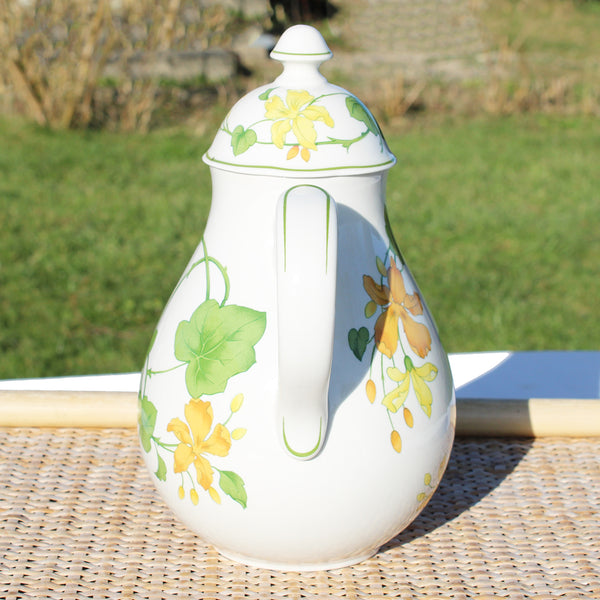 Verseuse / théière vintage en vitro-porcelaine de Villeroy & Boch modèle Geranium