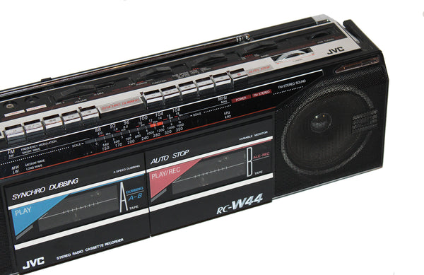 Electro vintage Boombox poste radio cassette JVC modèle RC-W44E